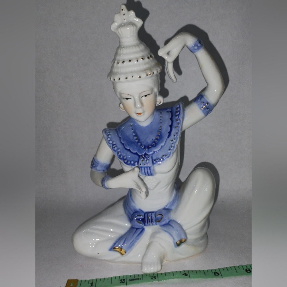 Thai Siamese Porcelain Pair Temple Dancer Figurine SEIZAN CP FINE ART Vintage
